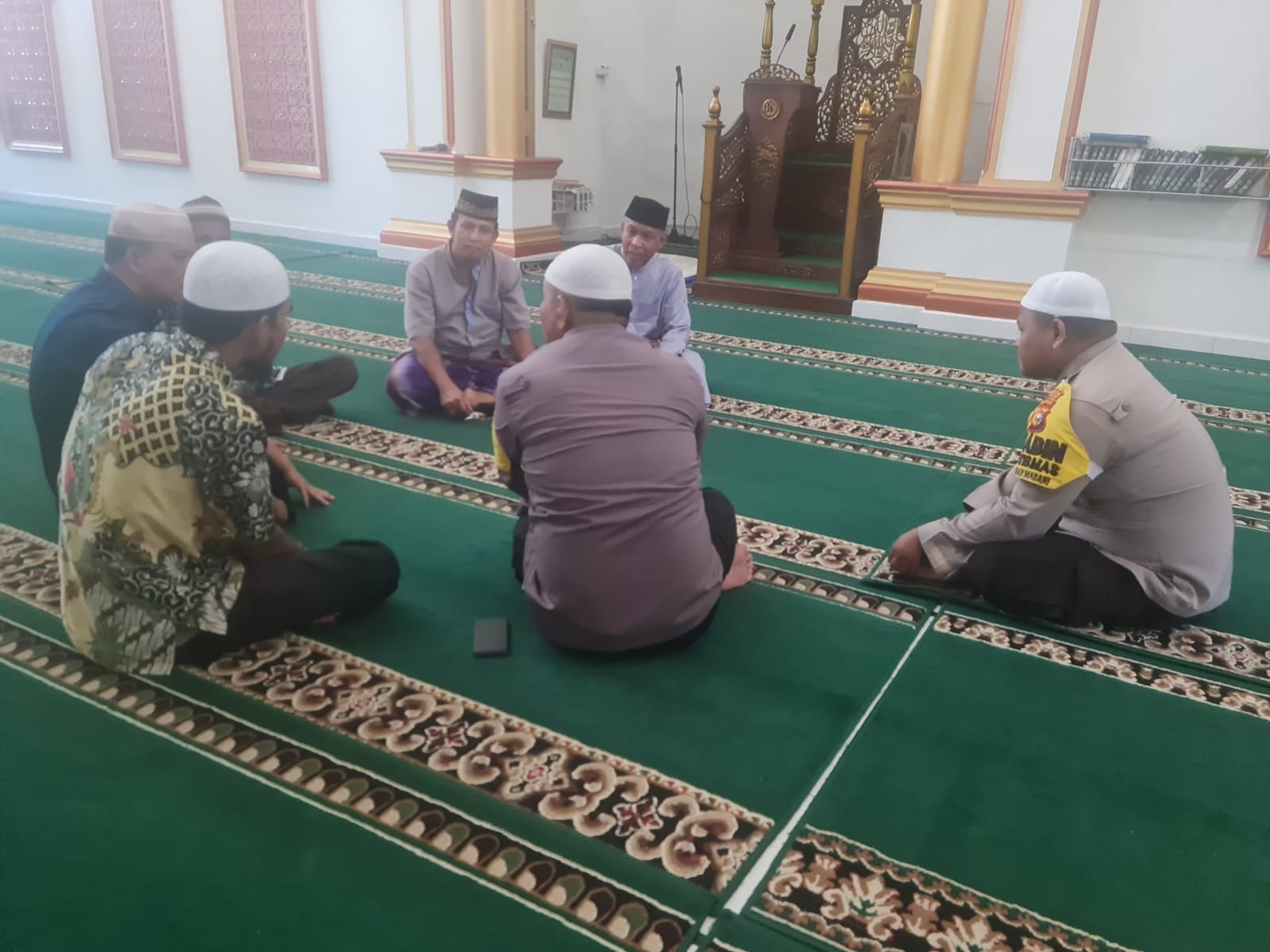 Polresta Pekanbaru Ajak Jamaah Masjid Al Barokah Jaga Kamtibmas Jelang Pemilu